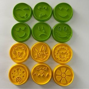 12 Pampered Chef Cookie Cutters from Spring & Emoji Sets Easy to Hold & Use